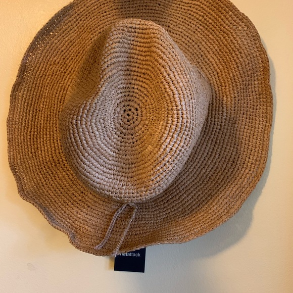 hat attack Accessories - *NWT * Hat Attack Sun Hat